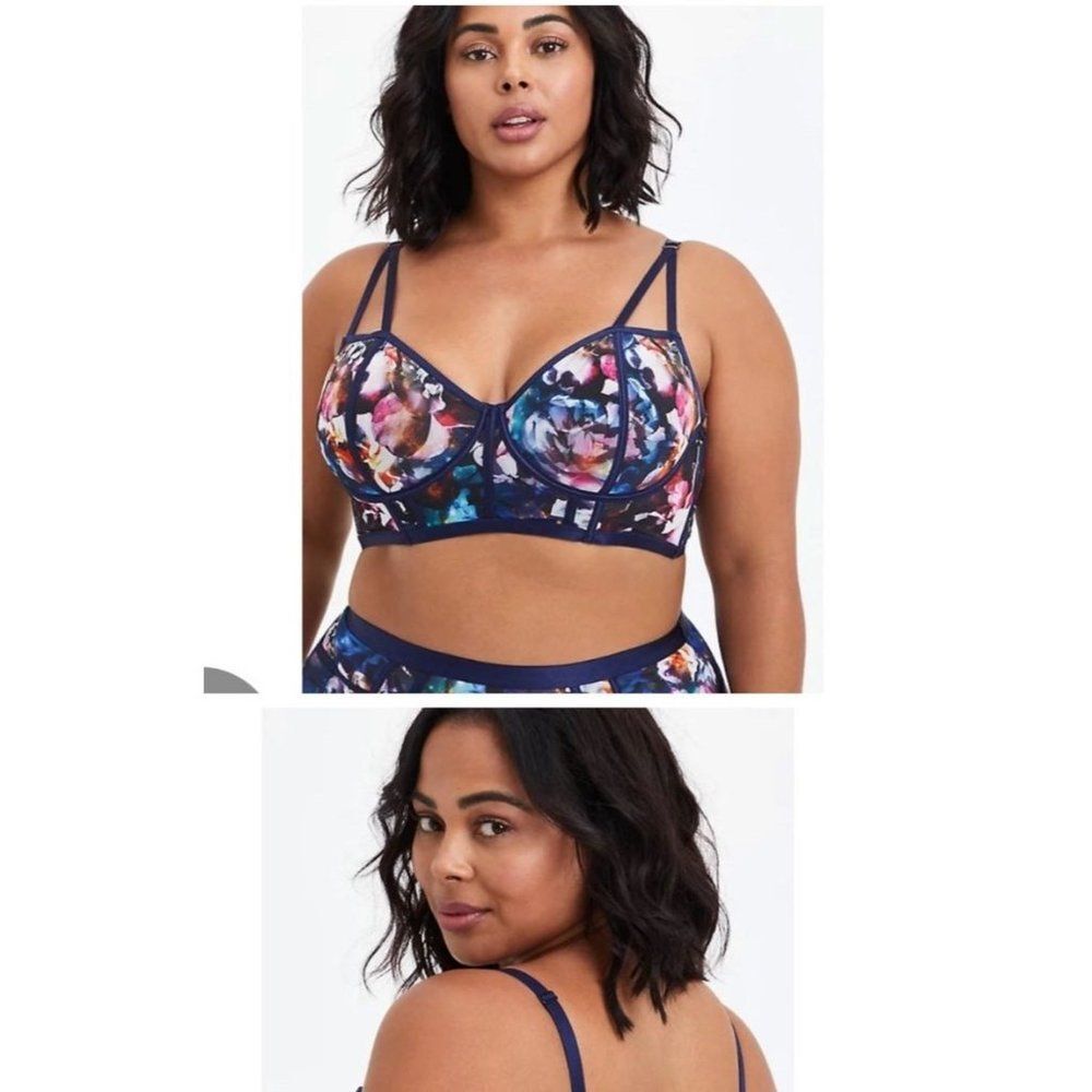 Torrid size 2 blue floral galexy lightly lined underwire